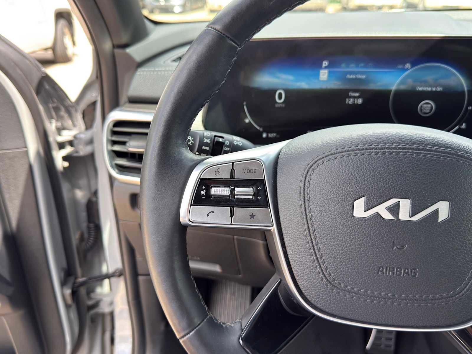 Certified 2024 Kia Telluride SX X-Pro AWD/4WD image 18