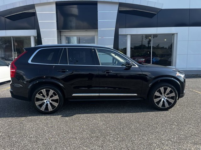 Certified 2024 Volvo XC90 T8 Ultimate w/ Protection Package Premier image 11