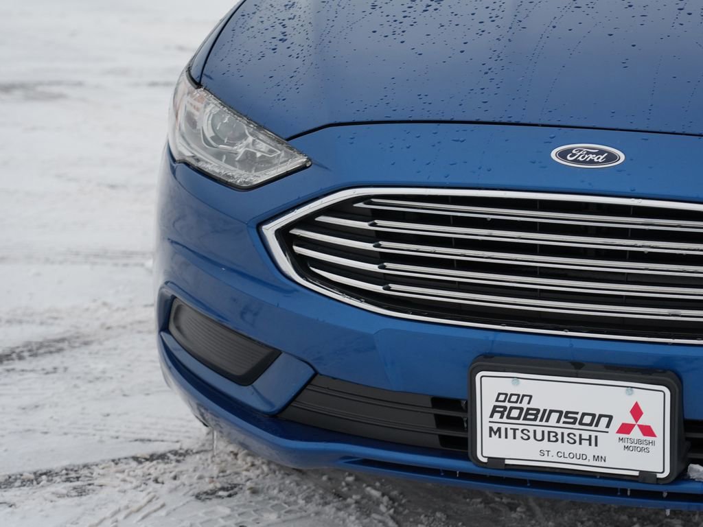 Used 2018 Ford Fusion S image 9