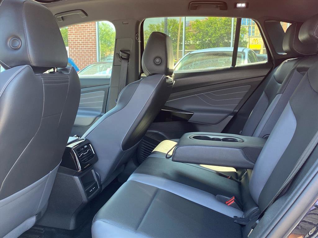 Certified 2023 Volkswagen ID.4 Pro S AWD/4WD image 20