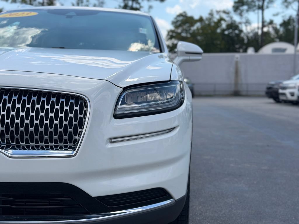 Used 2023 Lincoln Nautilus FWD w/ Premium Package image 10