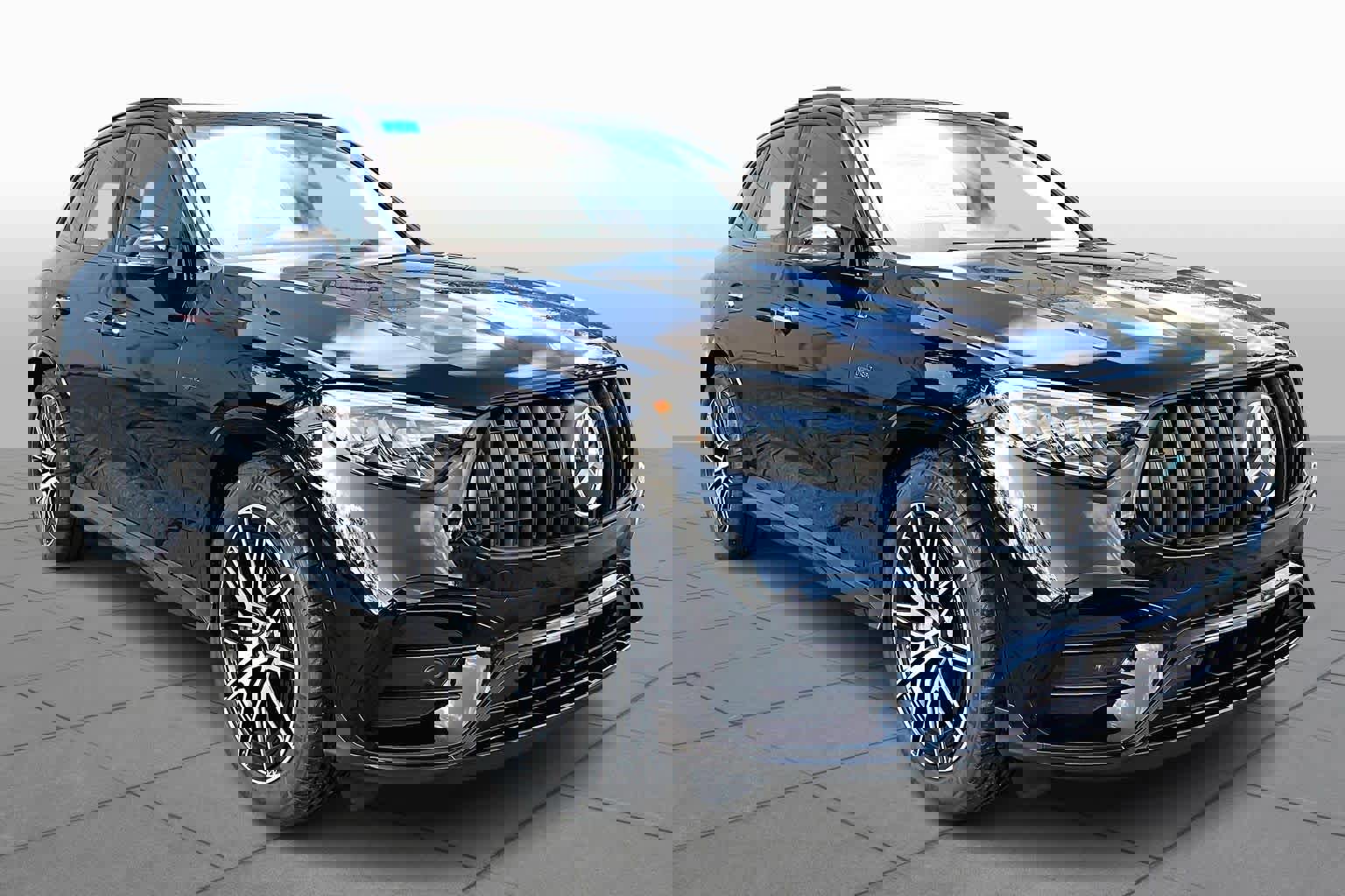 New 2026 Mercedes-Benz GLC 43 AMG 4MATIC image 2