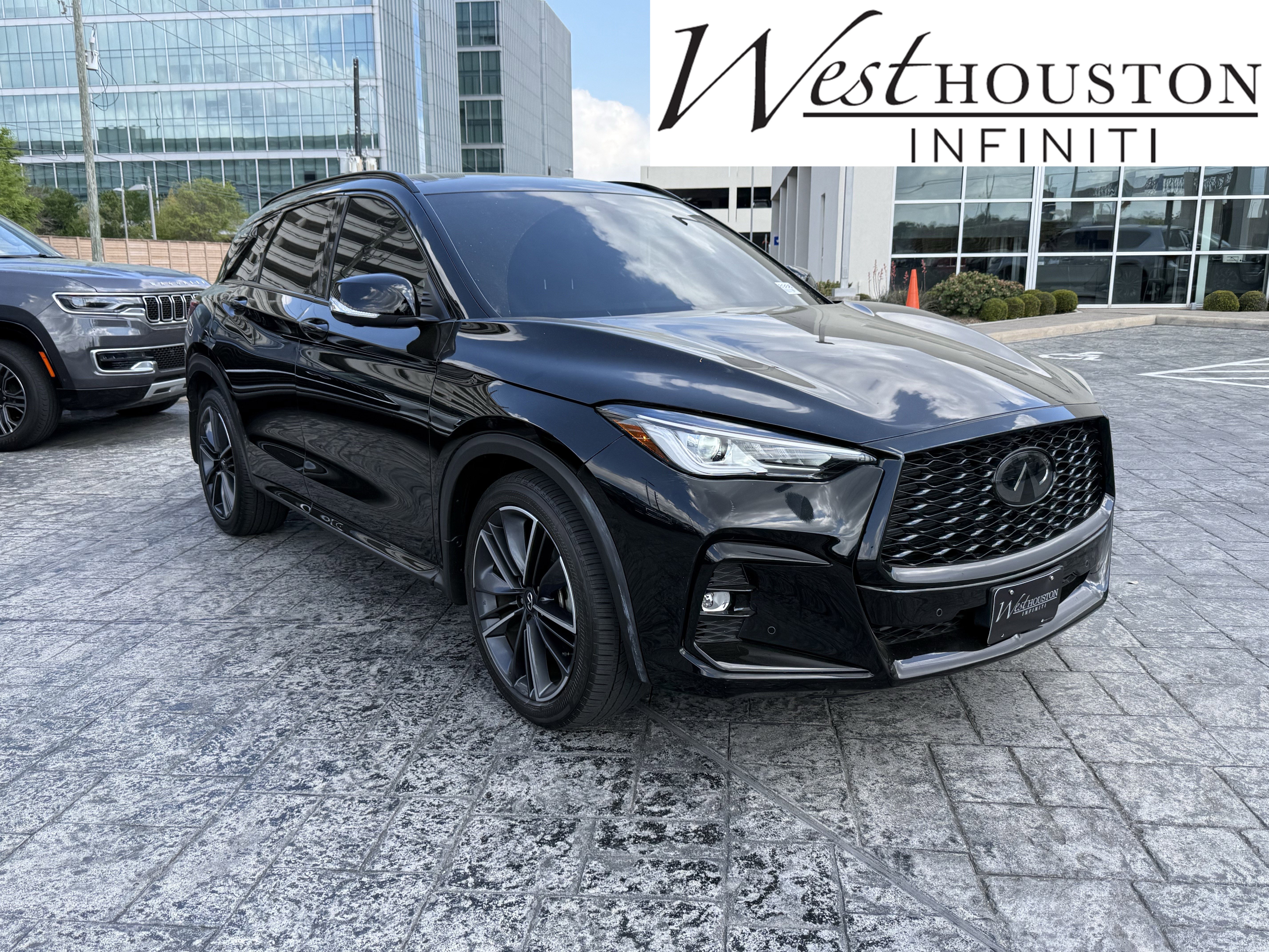 Certified 2025 INFINITI QX50 Sport AWD/4WD image 1
