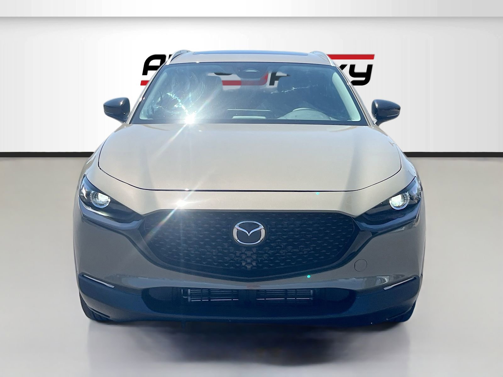 Used 2024 MAZDA CX-30 Carbon image 2