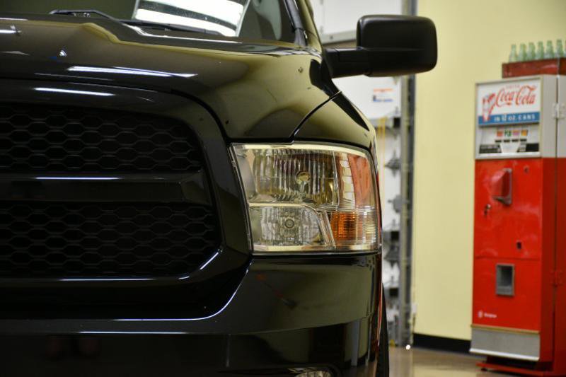 Used 2016 RAM 1500 Express RWD image 8