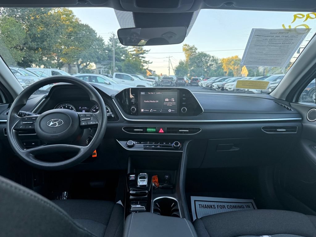 Used 2022 Hyundai Sonata SE FWD image 18