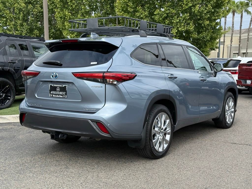 Used 2022 Toyota Highlander Limited AWD/4WD image 10
