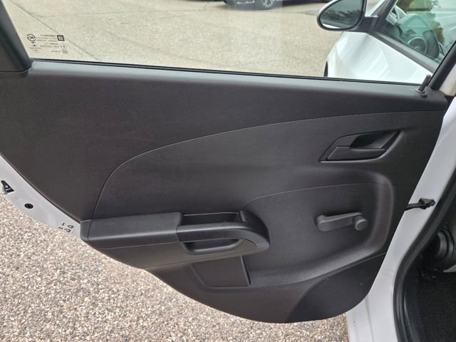 Used 2020 Chevrolet Sonic LT FWD image 14
