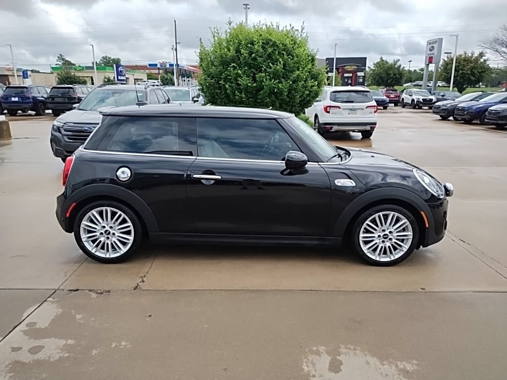 Used 2019 MINI Cooper S w/ Storage Package FWD image 5