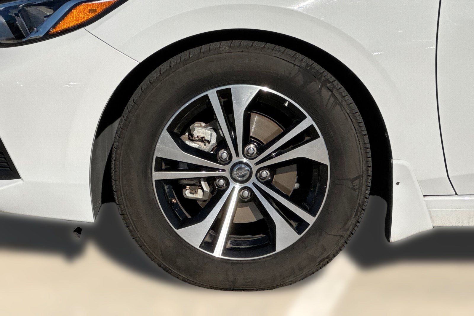 Used 2023 Nissan Sentra SV FWD image 13