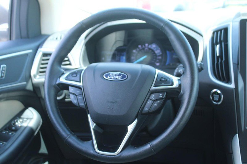 Used 2024 Ford Edge SEL image 15