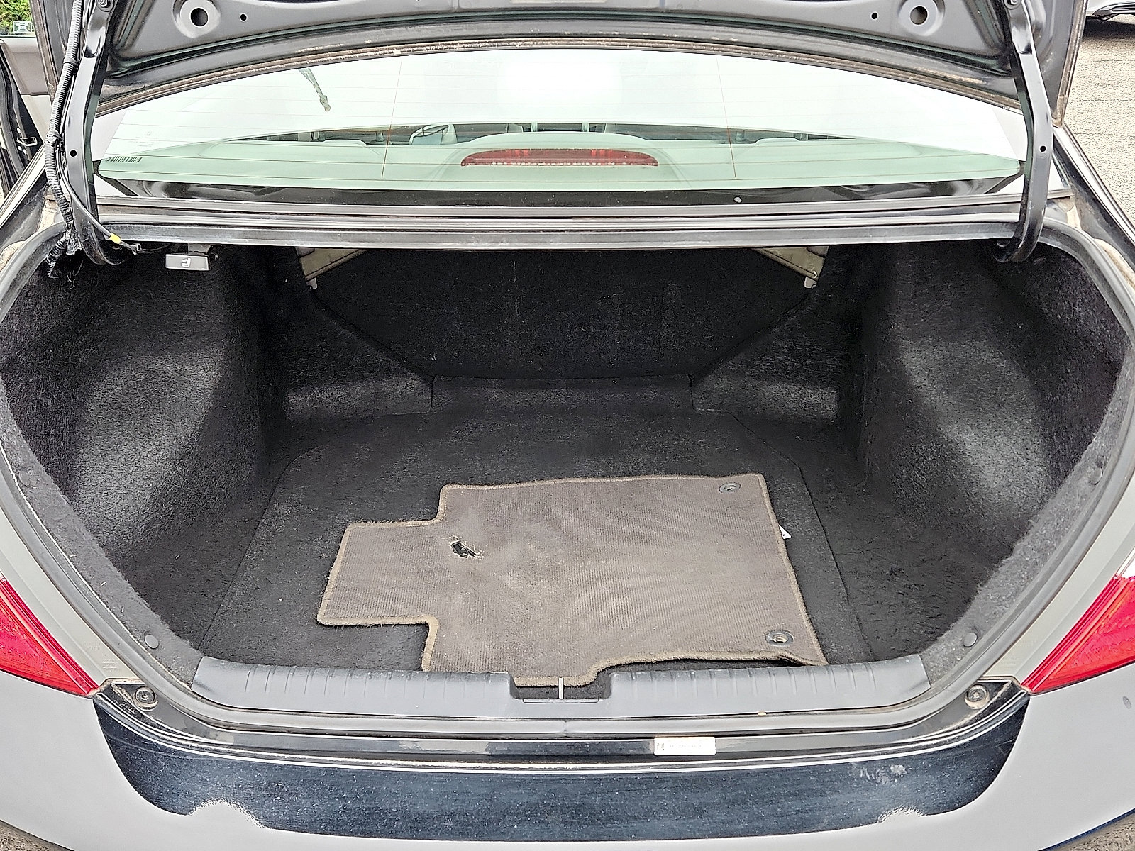 Used 2012 Honda Civic LX image 28