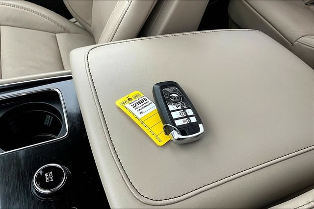 Used 2021 Lincoln Aviator Reserve w/ Equipment Group 201A AWD/4WD image 35