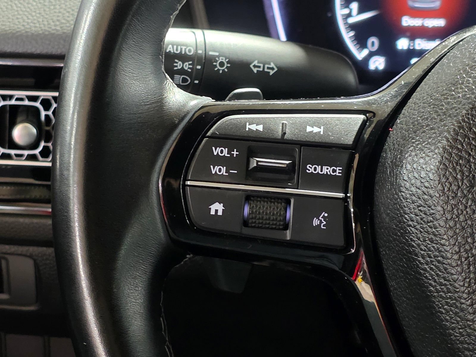 Used 2024 Honda Civic Sport image 31