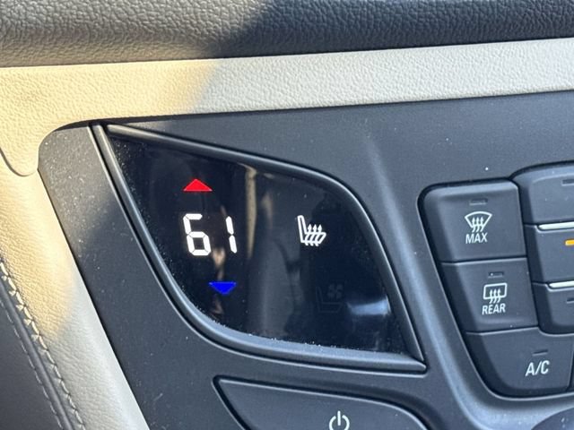 Used 2017 Buick Envision Essence FWD image 21