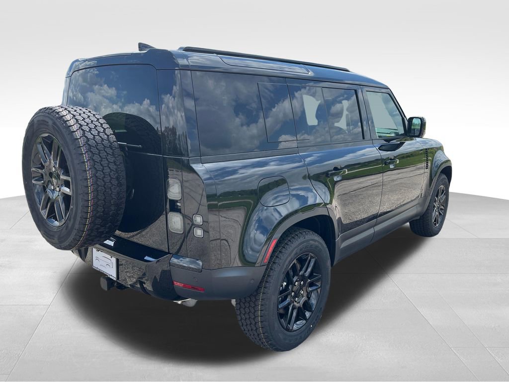 New 2026 Land Rover Defender 110 S AWD/4WD image 5