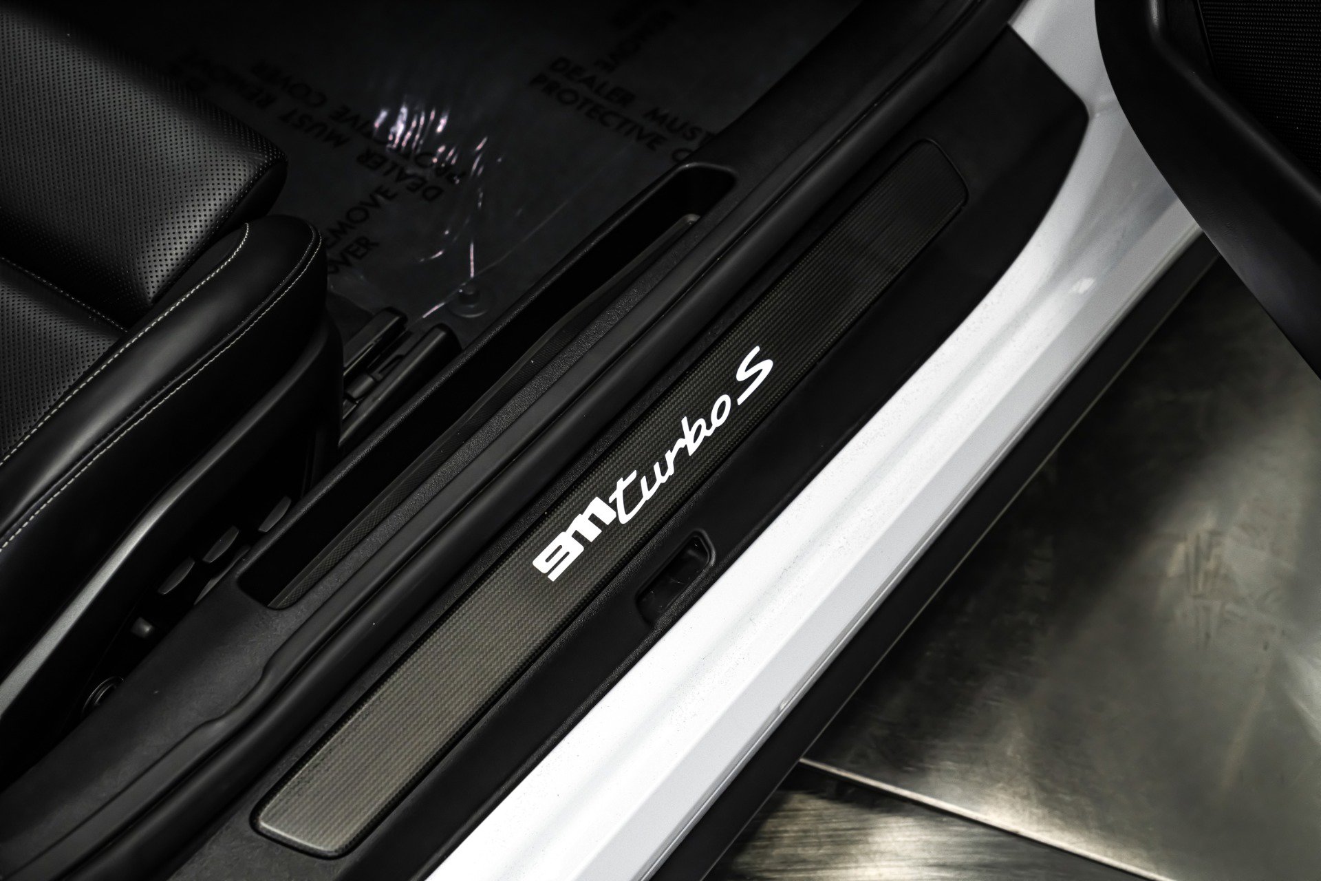 Used 2021 Porsche 911 Turbo S image 19