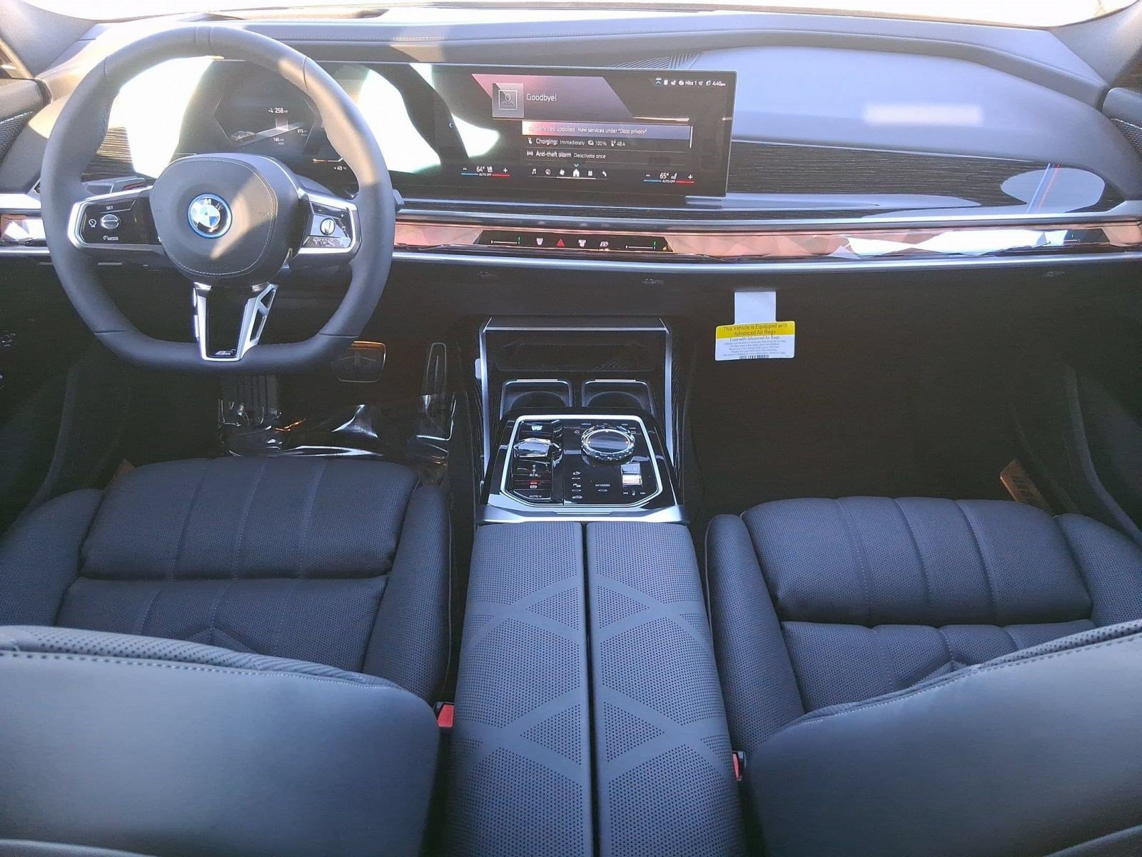 Used 2026 BMW i7 xDrive60 w/ Premium Package AWD/4WD image 13
