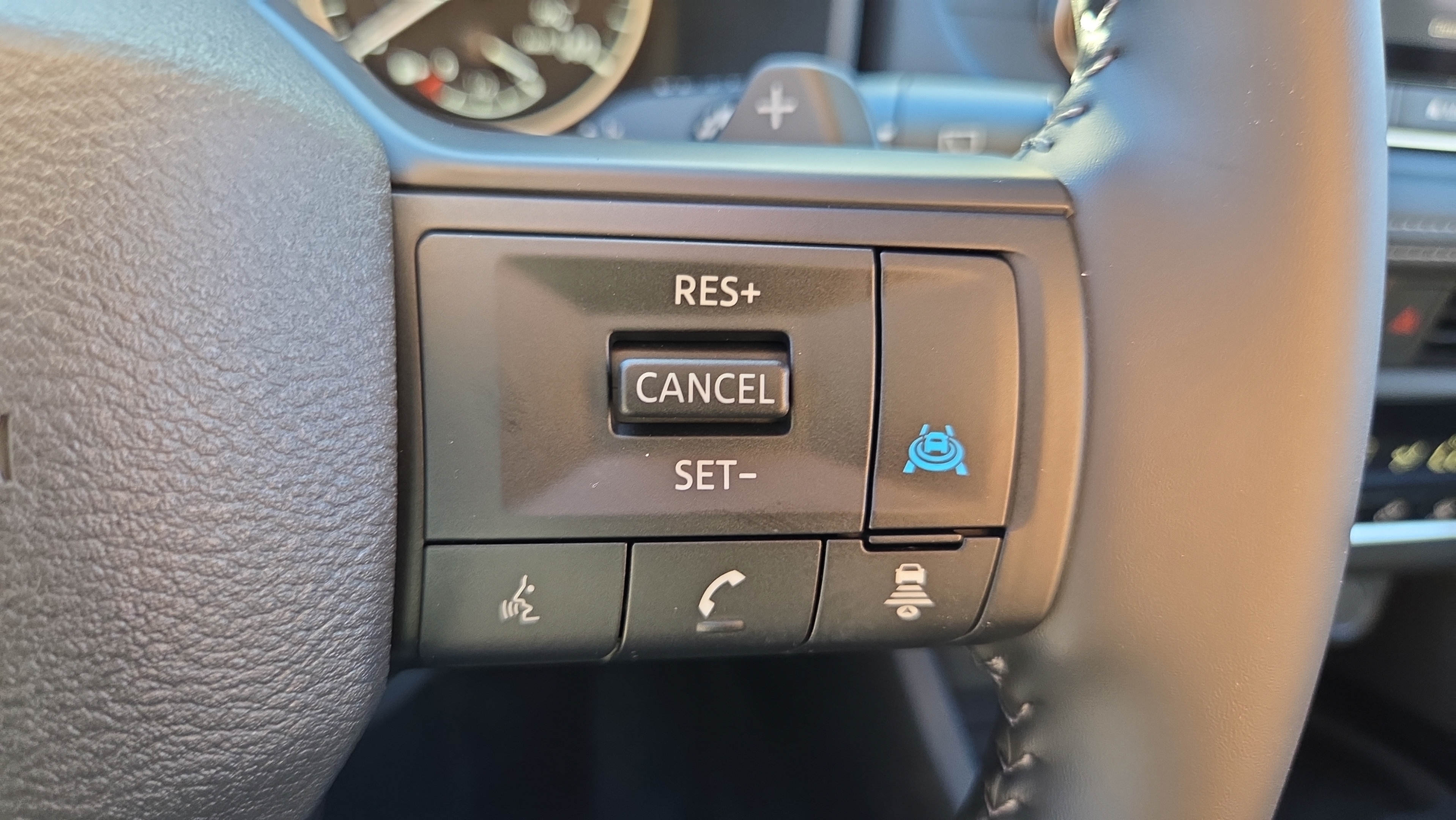 New 2026 Nissan Rogue SV w/ Cold Weather Package FWD image 27