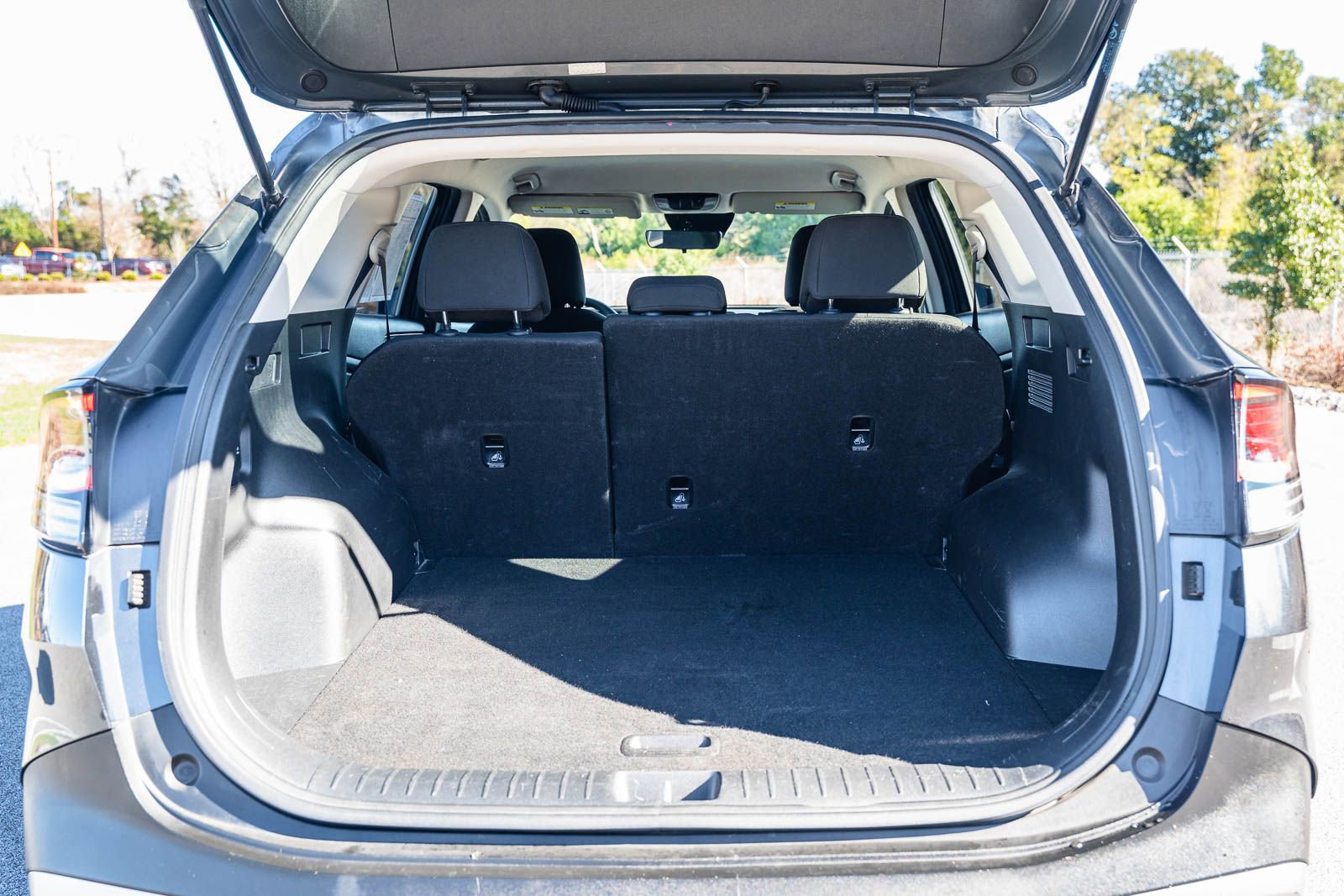 Used 2023 Kia Sportage LX image 15