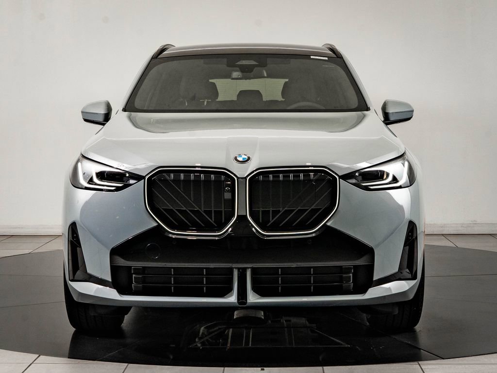New 2026 BMW X3 xDrive30 w/ Premium Package image 2