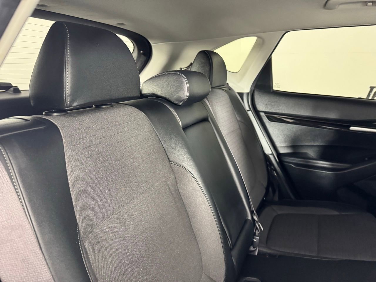 Used 2023 Kia Seltos S w/ Navigation Package image 27