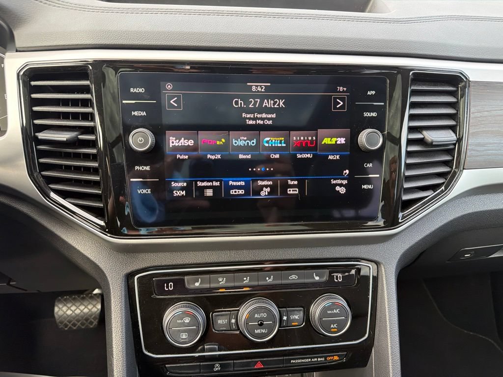 Used 2023 Volkswagen Atlas SE w/ Panoramic Sunroof Package FWD image 20