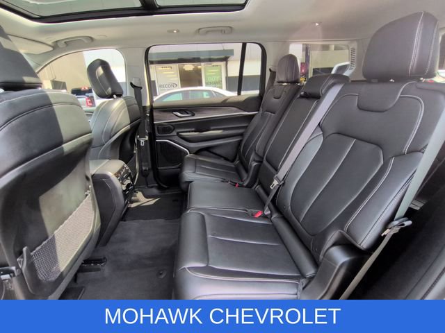 Used 2021 Jeep Grand Cherokee L Limited w/ Trailer Tow Group (B) AWD/4WD image 27