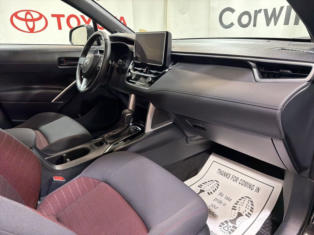 Used 2024 Toyota Corolla Cross AWD Hybrid image 11