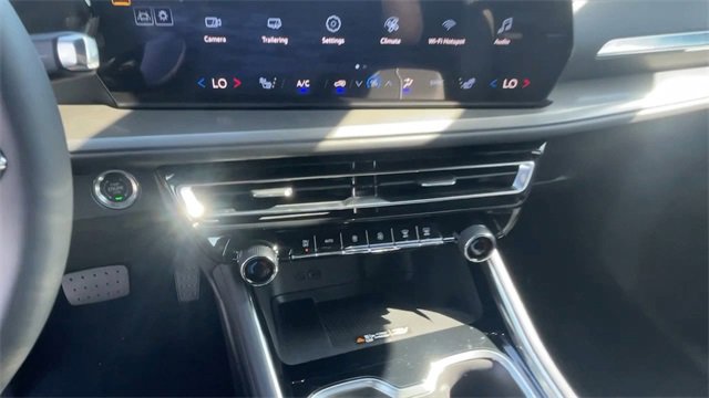 New 2026 Chevrolet Traverse LT w/ LPO, Floor Liner Package image 13