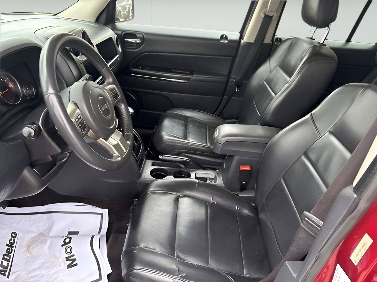 Used 2014 Jeep Patriot Limited AWD/4WD image 25