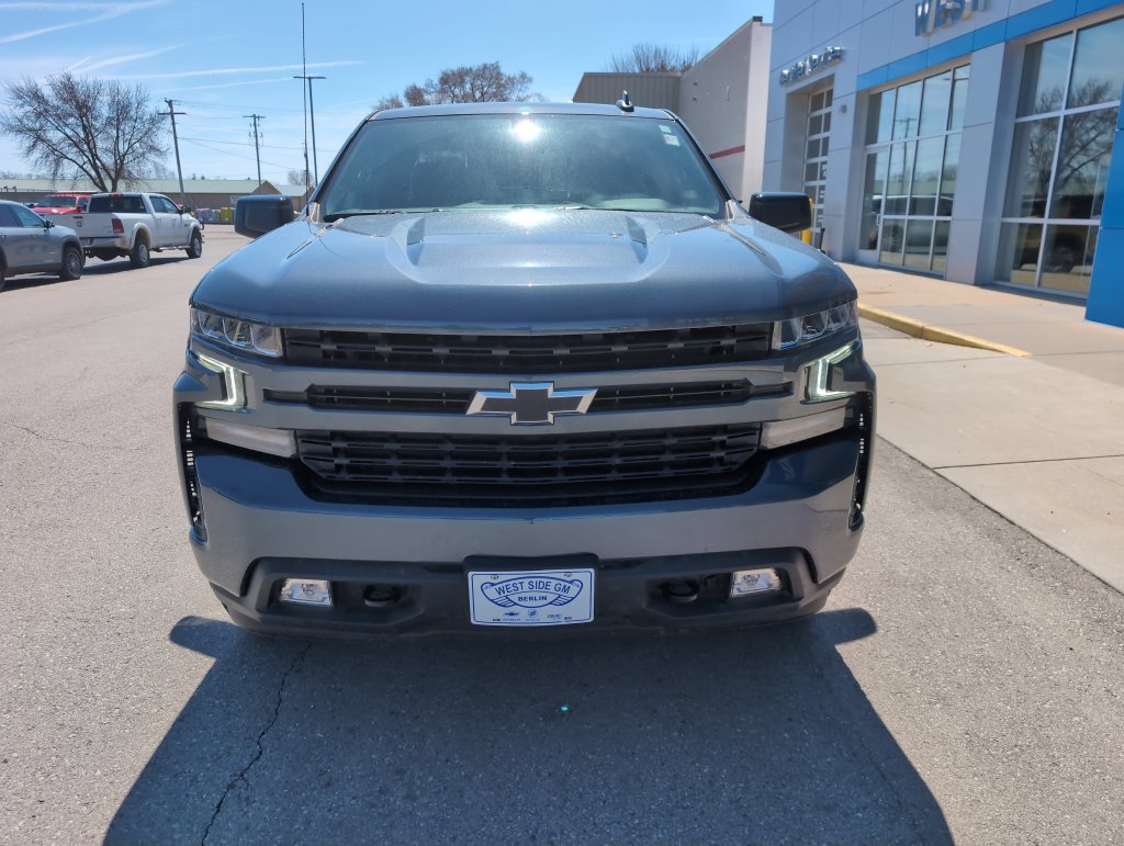Used 2022 Chevrolet Silverado 1500 RST AWD/4WD image 3