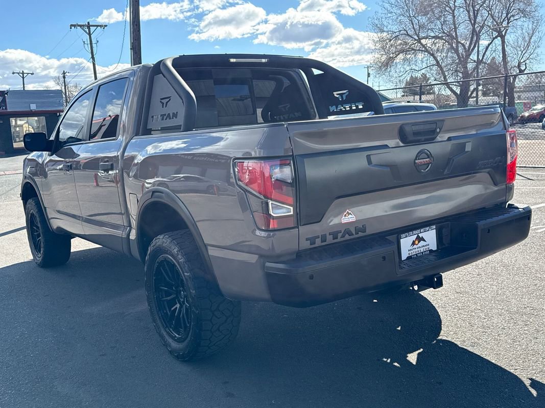 Used 2021 Nissan Titan PRO-4X w/ Pro-4x Convenience Package image 5