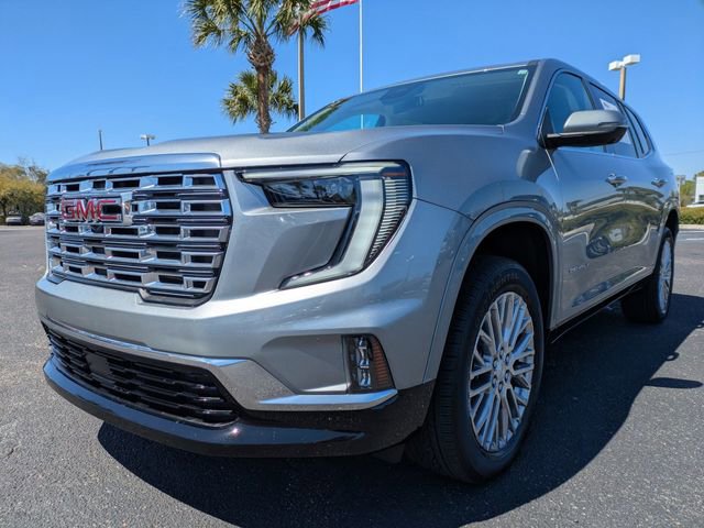 Used 2025 GMC Acadia Denali image 8