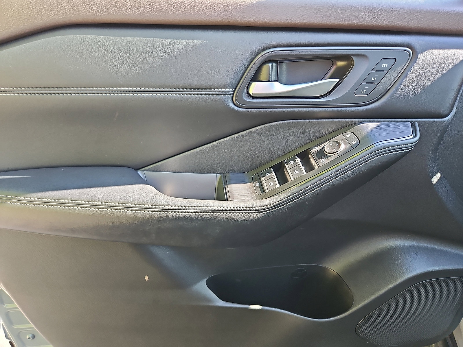 Certified 2023 Nissan Rogue SL w/ SL Premium Package AWD/4WD image 12