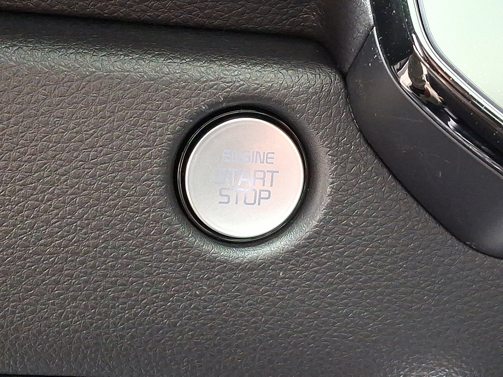 New 2025 Kia Carnival SX Prestige image 20