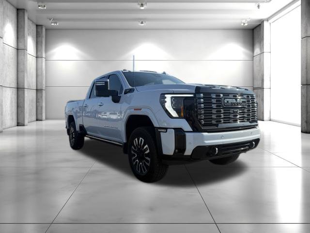 Used 2026 GMC Sierra 3500 Denali Ultimate w/ LPO, GMC Protection Package AWD/4WD image 4