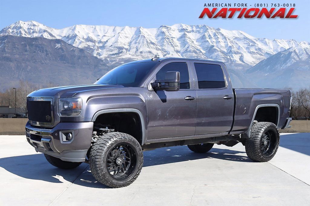 Used 2015 GMC Sierra 2500 Denali w/ Duramax Plus Package