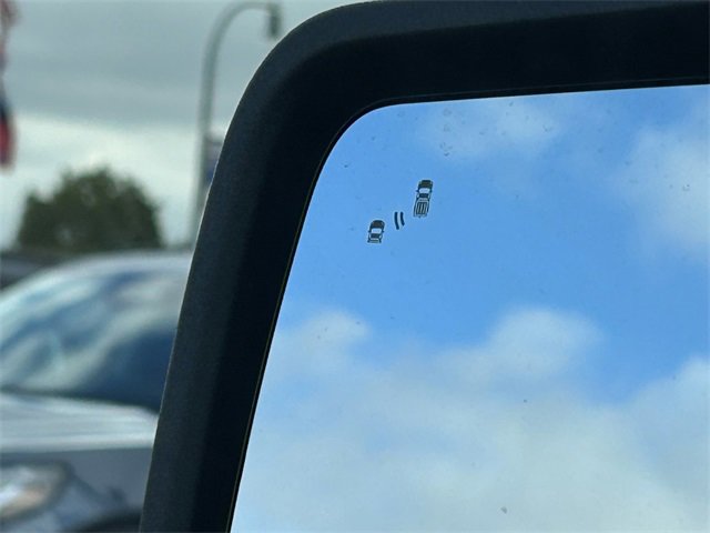 New 2025 Ford F150 Lightning XLT image 9