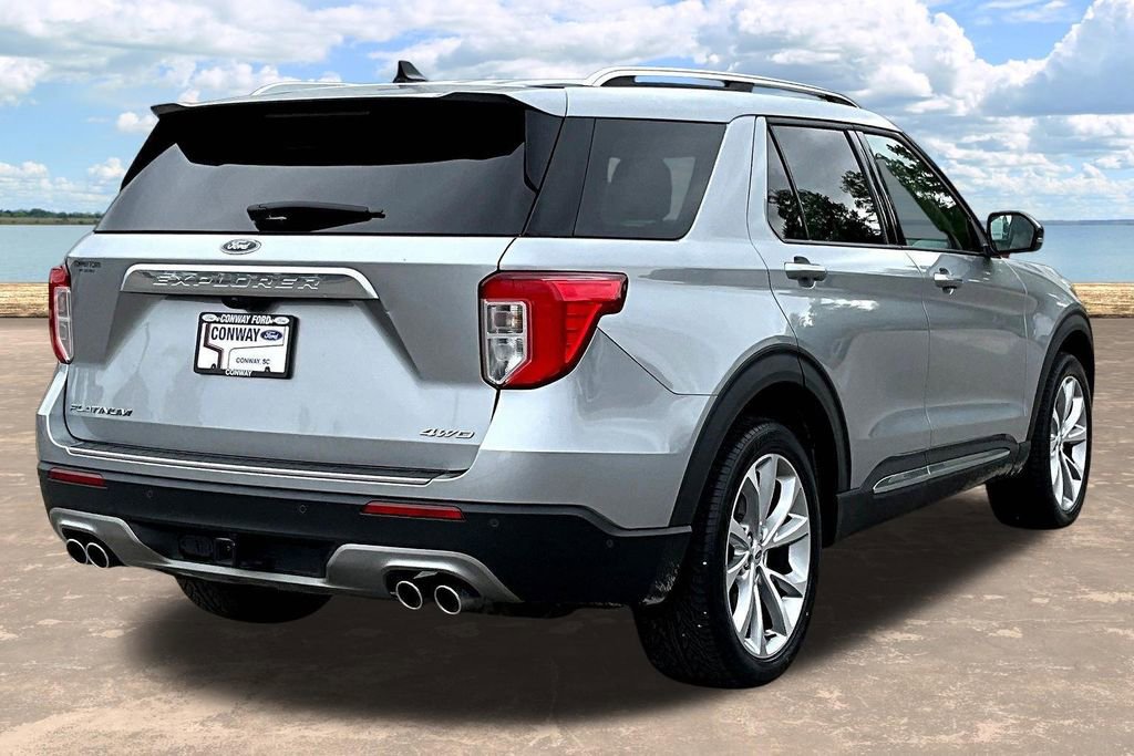 Used 2021 Ford Explorer Platinum w/ Equipment Group 601A AWD/4WD image 8
