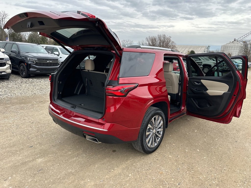 Certified 2023 Chevrolet Traverse Premier image 35