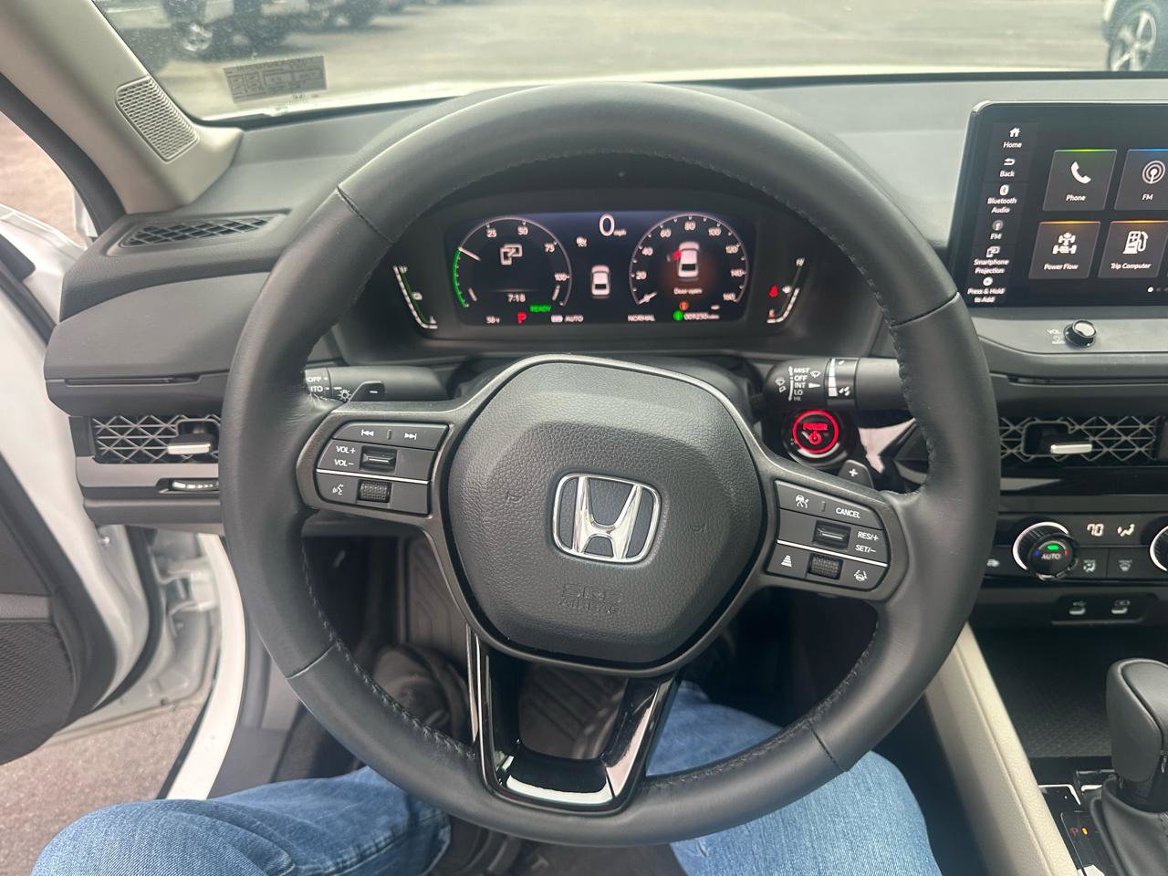 Used 2024 Honda Accord EX-L image 18