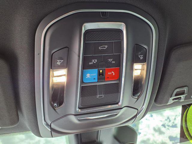 Certified 2022 Jeep Grand Cherokee L Laredo image 22