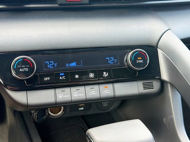Certified 2026 Hyundai Elantra Sport FWD image 15