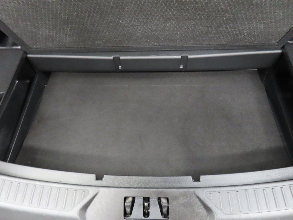 Used 2025 Ford Explorer Platinum image 36