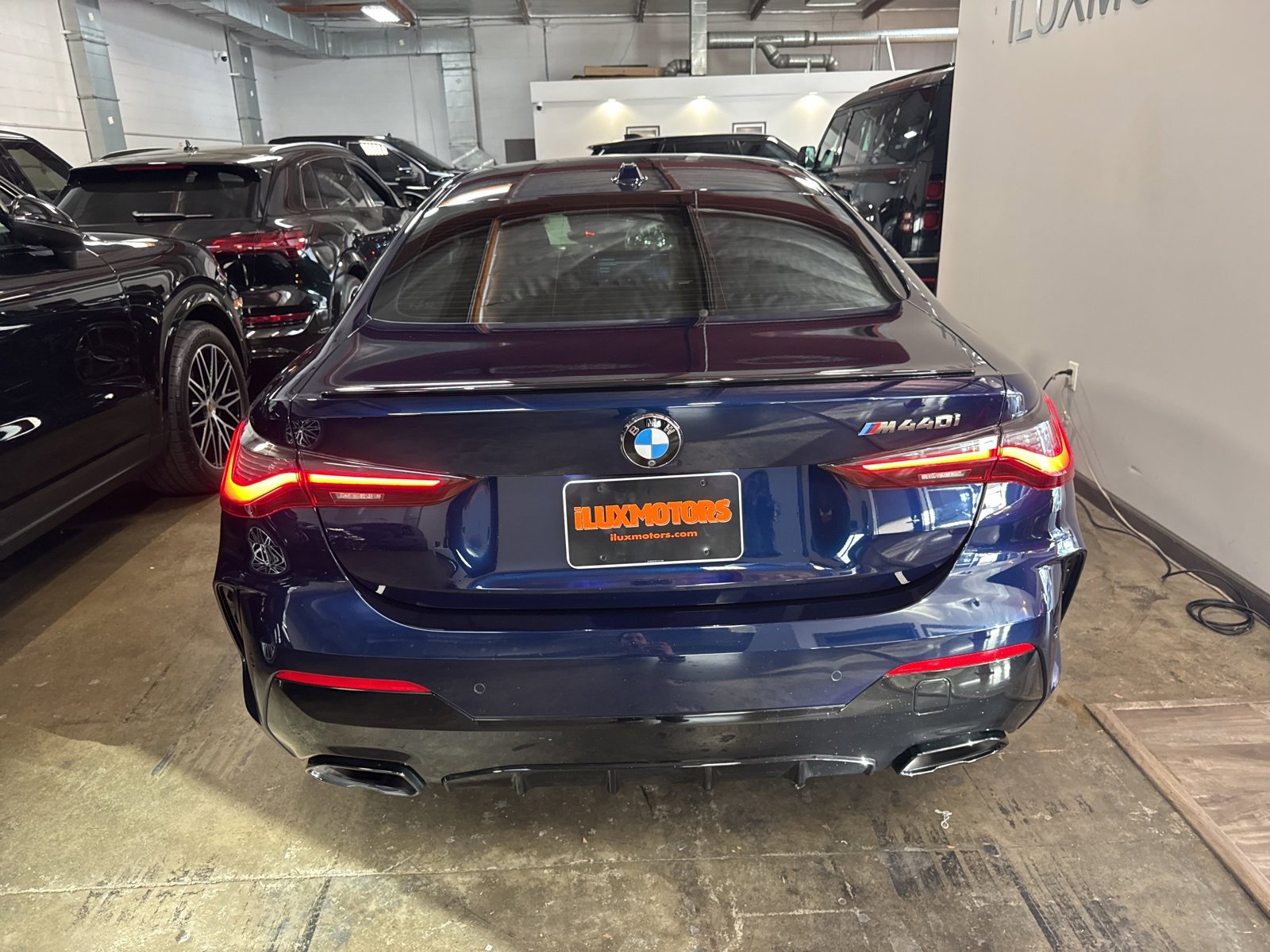 Used 2024 BMW M440i Coupe w/ Premium Package image 6