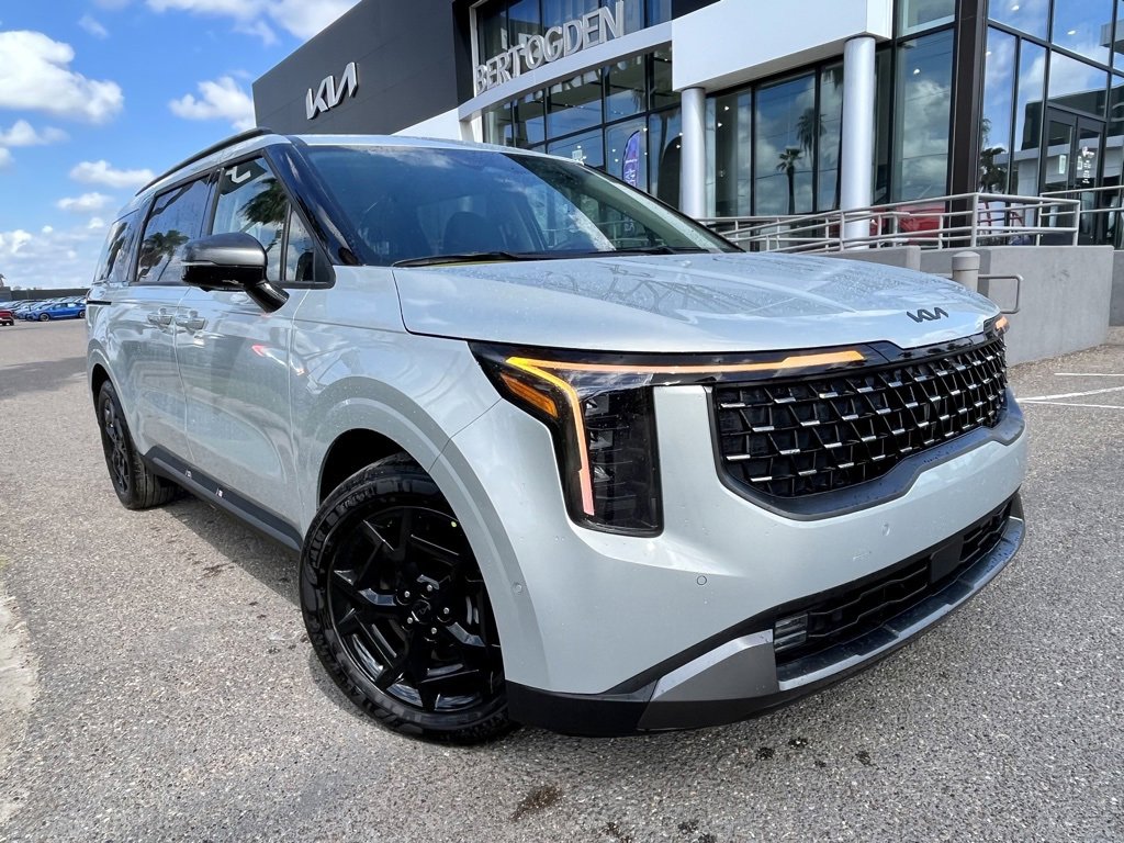 New 2026 Kia Carnival SX image 1