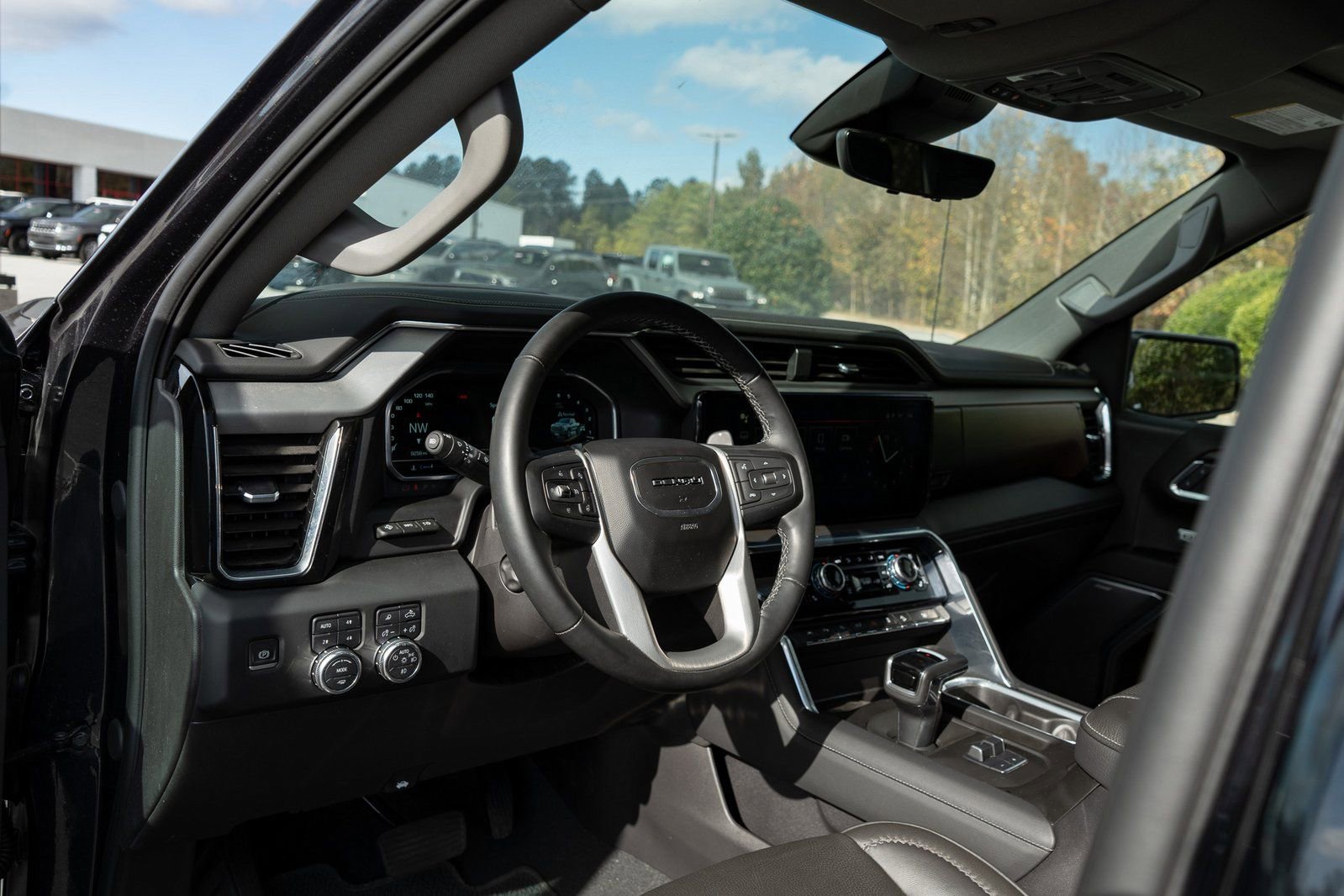 Used 2024 GMC Sierra 1500 Denali w/ Denali Reserve Package image 13