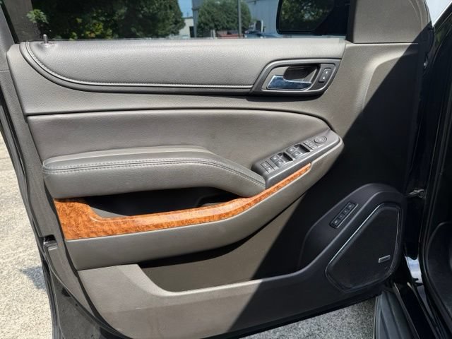 Used 2018 Chevrolet Tahoe Premier AWD/4WD image 10