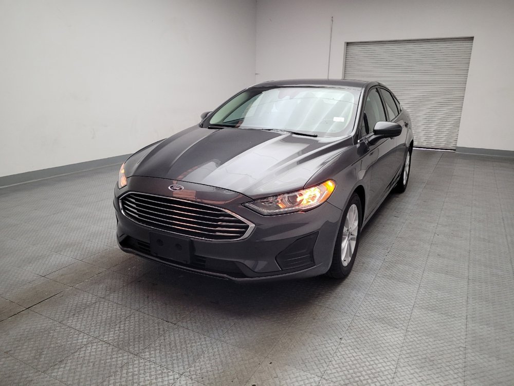 Used 2020 Ford Fusion SE FWD image 15